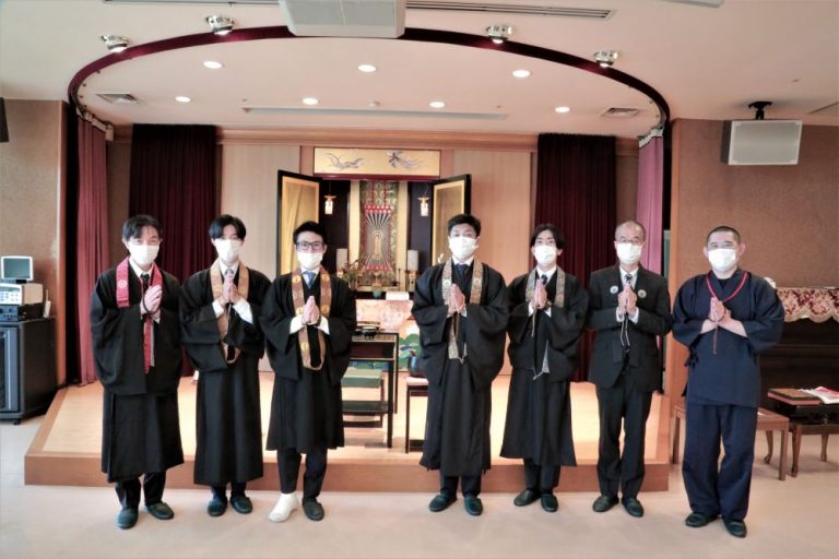 苦悩する人々に寄り添い、心をケアする「臨床宗教師」の育成プログラム ｜ ReTACTION（リタクション）｜ みんなの仏教SDGsウェブマガジン